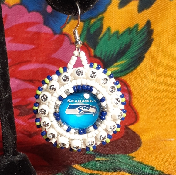 Seahawks Native American Pow Wow Earrings - Picture 2 of 3